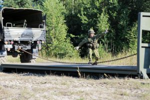 Kairių poligonas perkeltas nebus