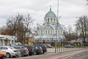 Švenčionių rajone trūkstant socialinių būstų, Vyriausybė savivaldai perdavė du butus, namą