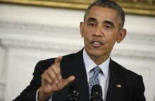 Žiniasklaida: B. Obama mano, kad J. Bidenas turėtų persvarstyti savo siekį dalyvauti rinkimuose