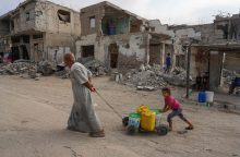 Izraelis nurodė evakuoti dalį humanitarine zona paskelbtos Gazos Ruožo teritorijos