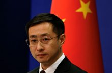 Kinija ragina NATO „neversti kitiems kaltės“ dėl karo Ukrainoje