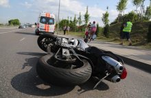 Kupiškio rajone – avarija: motociklininkas atsidūrė medikų rankose