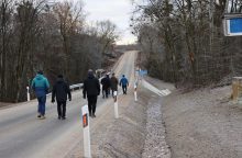 Atnaujinti keliai Rokų poligono link