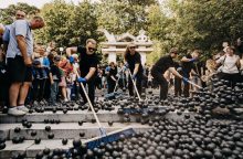 Kaunas ir toliau gyvena nuotykių ritmu: kodėl kamuoliukai – juodi?